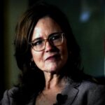 Kim Davis Challenges Obergefell Ruling with Help from Clarence Thomas and Amy Coney Barrett