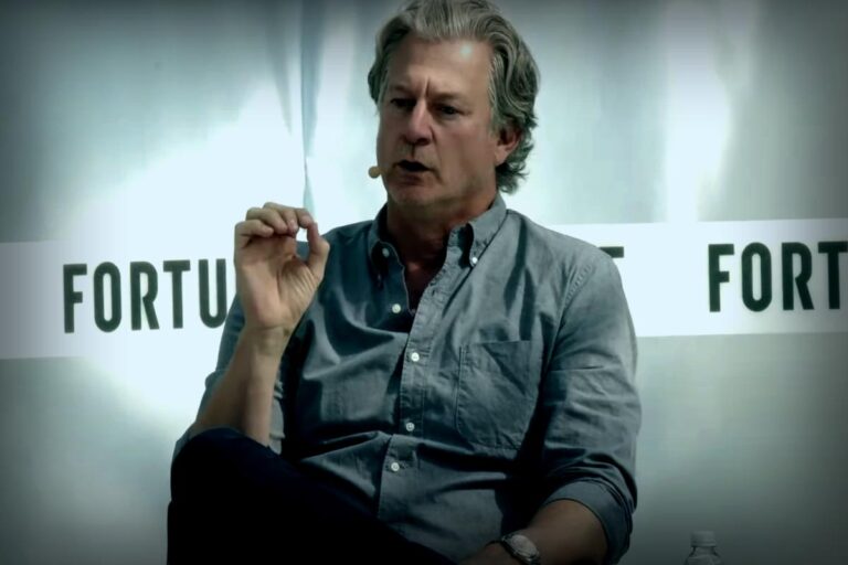 People Inc. Teams Up with Microsoft for AI Content Licensing as Google Search Traffic Declines