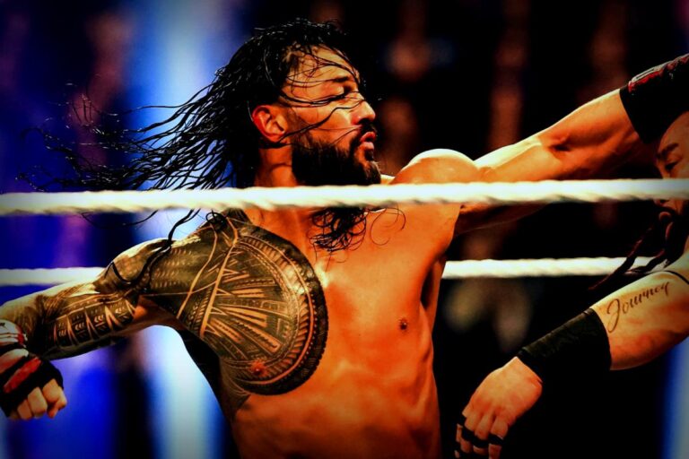 Roman Reigns Meets His Lookalike Jason Momoa on Street Fighter Set