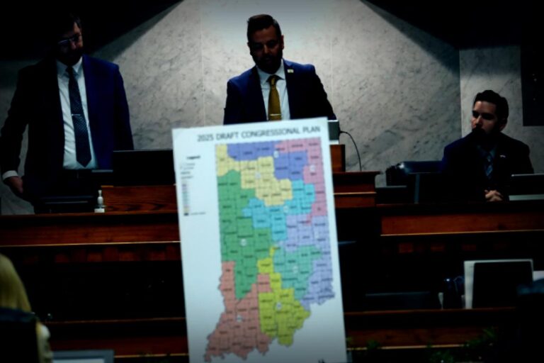 Trump Fails to Win Over Indiana Senators on Redistricting