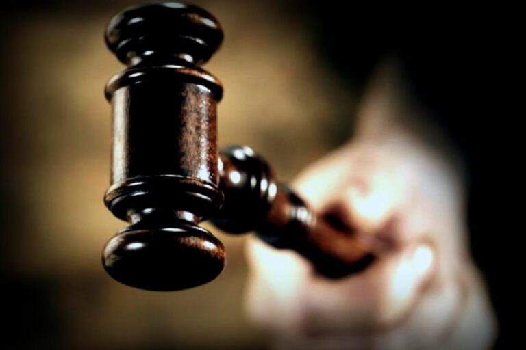 Felony Forgery Charges Against Ex-Trump Aides in 2020 Election Scandal Move Forward