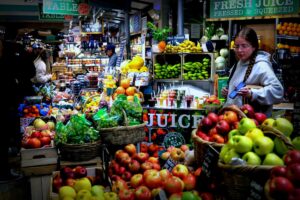 US Economy Sees Unexpected Growth in Q3