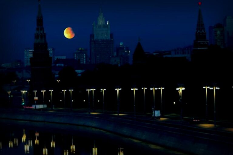 Russia Aims to Build Nuclear Power Plant on the Moon by 2036