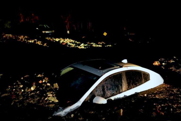 Christmas Day Storm Hits California with Heavy Rain and Strong Winds