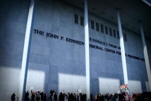 Kennedy Center President Calls Out Musician for Cancelling Holiday Concert